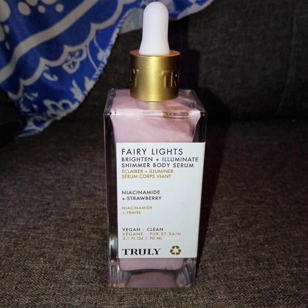 TRULY Fairy Lights Shimmer Body Serum - Pink
